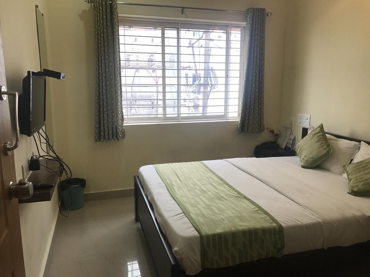 Suvarna Compact Mysore Eksteriør bilde