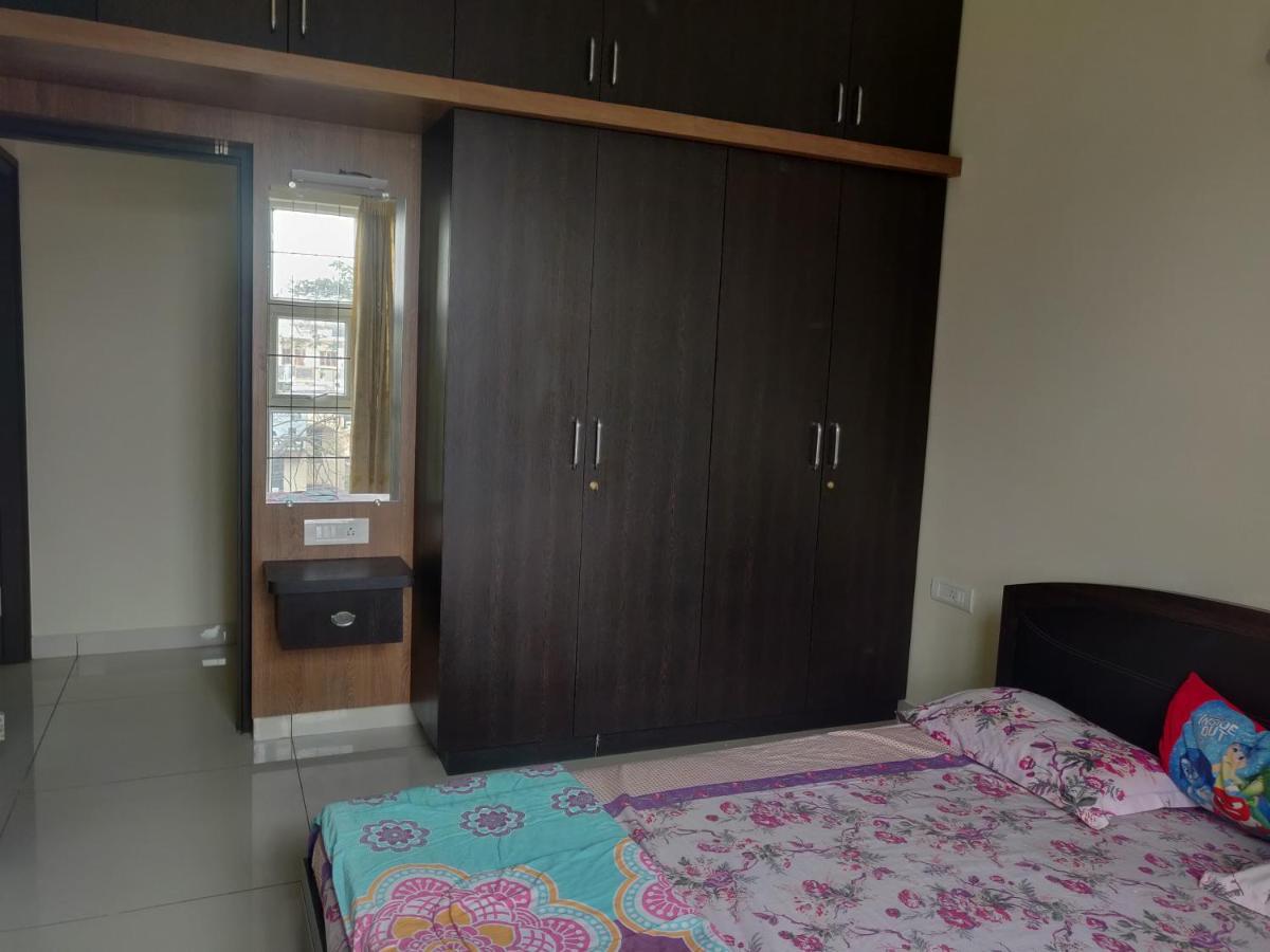 Suvarna Compact Mysore Eksteriør bilde